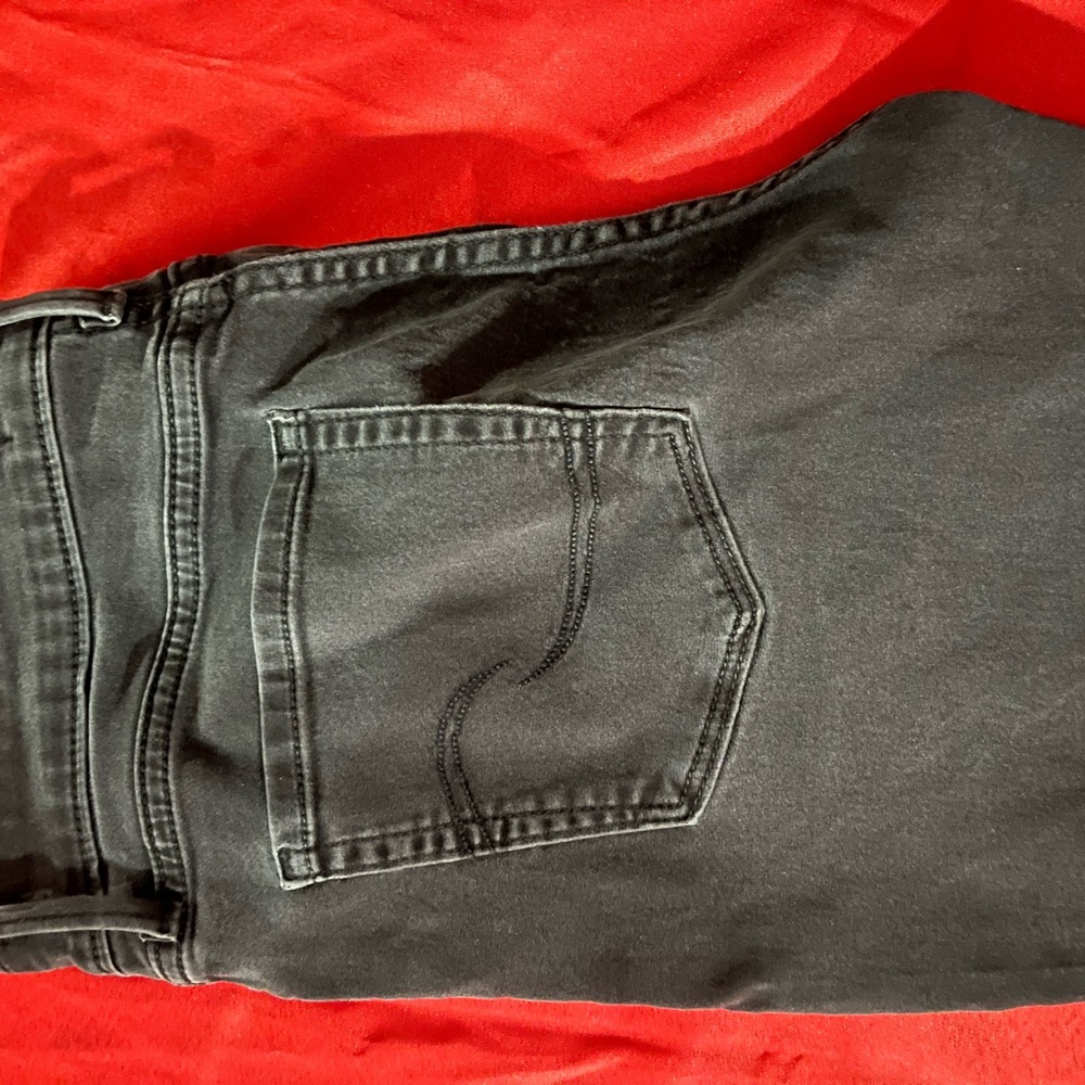 Signature by Levi Strauss Men's Dark Gray Slim Jeans